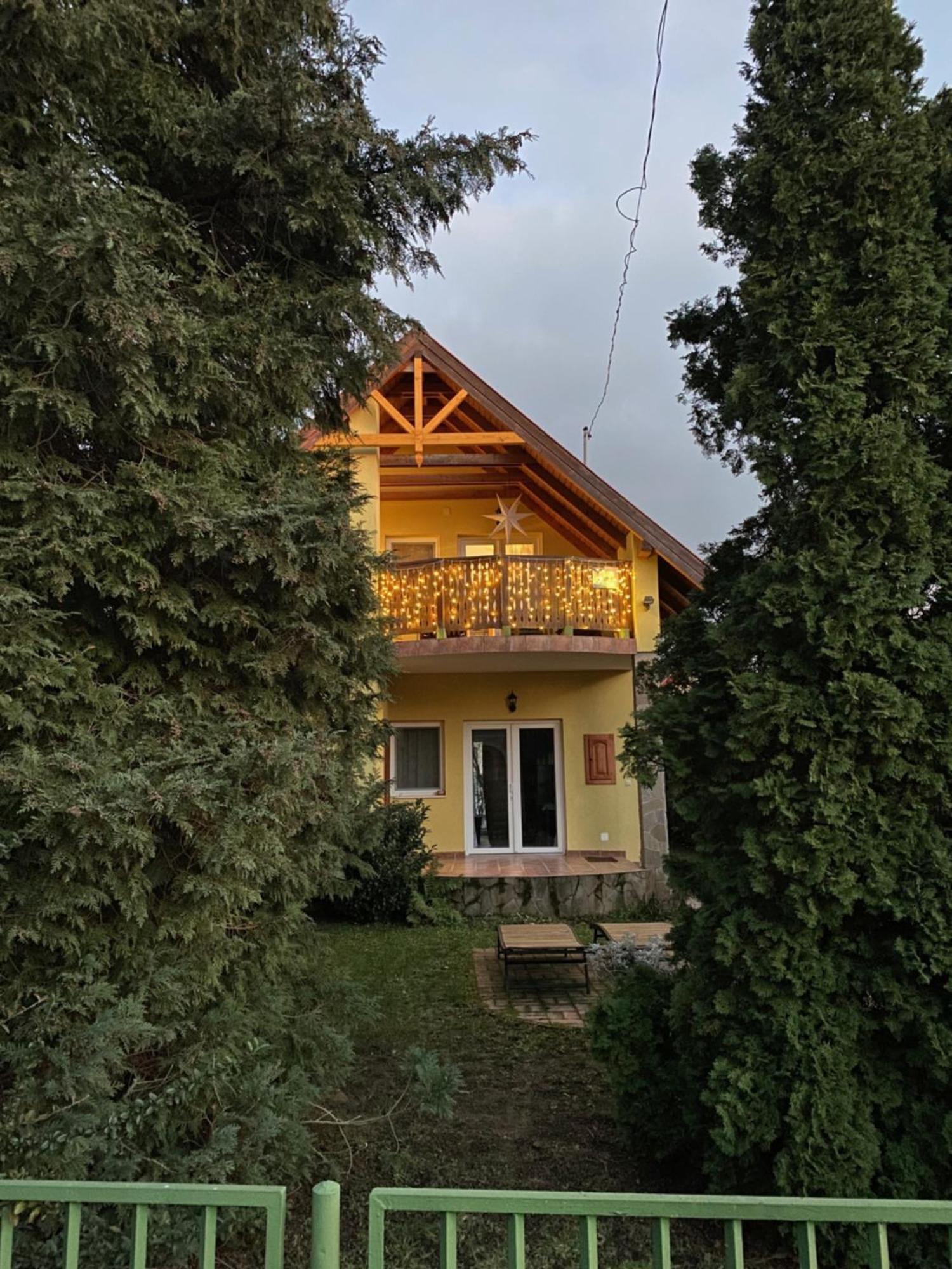 Villa Elisa Vonyarcvashegy Exteriér fotografie